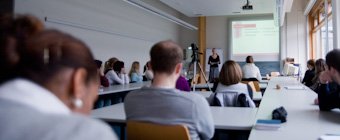 Symbolfoto: Hörsaal mit Studierenden.