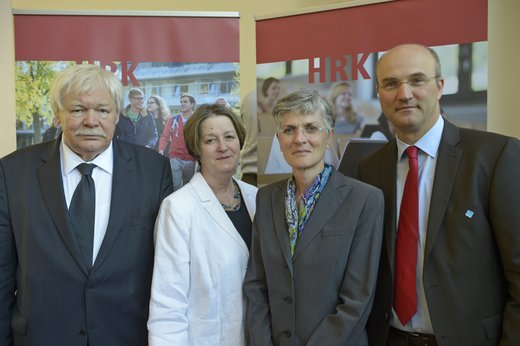 Horst Hippler, Monika Gross, Johanna Weber, Ulrich Rüdiger (vlnr), Foto: HRK/Bernd Wannenmacher